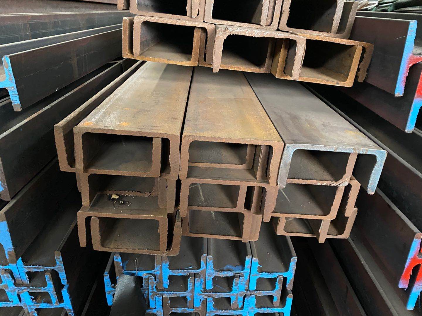 上海直供日标槽钢外标槽钢采购中心