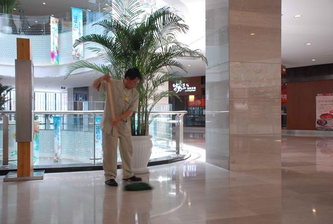 遥瞻物业专注于物业保洁公司、医院物业等商务服务产品的生产与