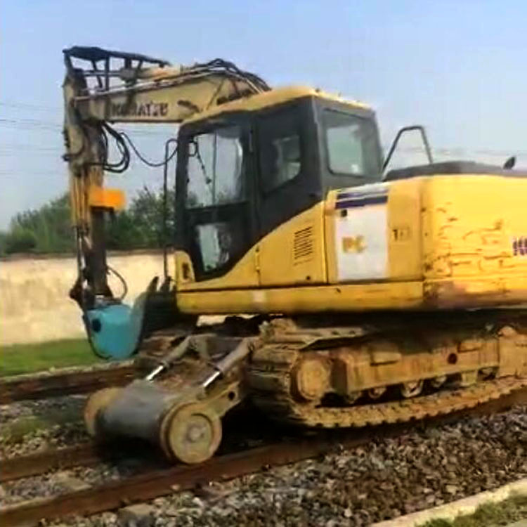 厂家改装挖掘机改装轨道行走轮加装轨道行走系统铁路行走轮