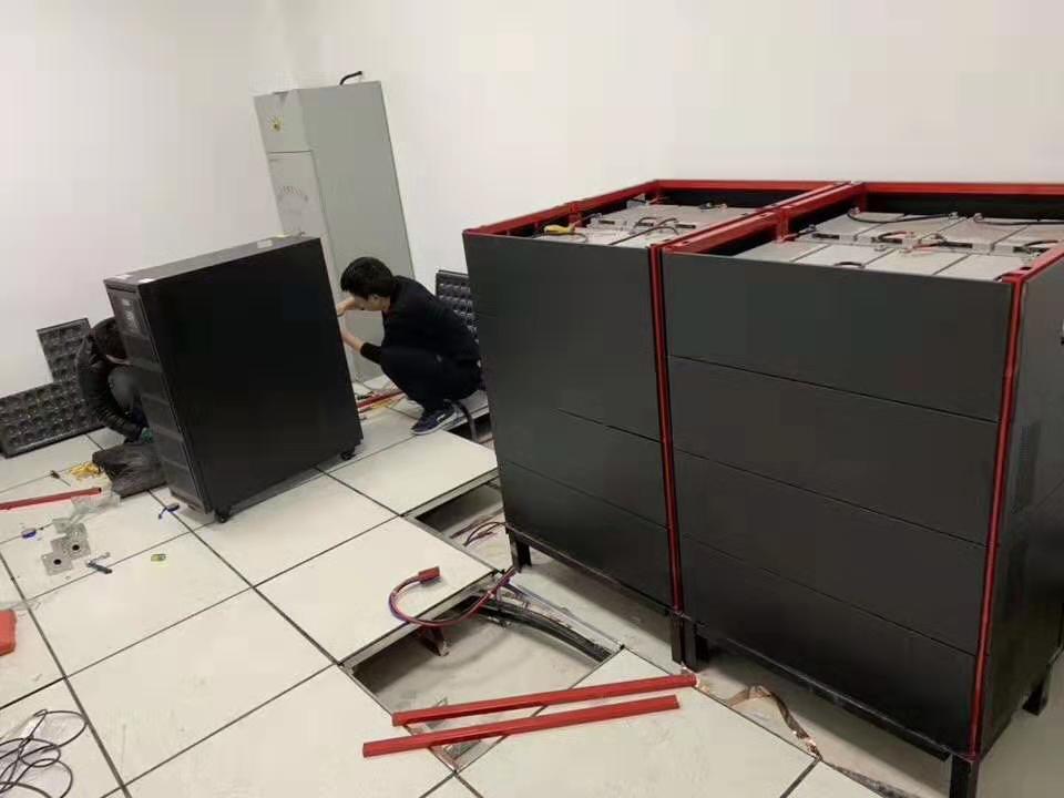 机架式C10KRS UPS电源10KVA 8000W 220V在线式10000VA 192V电源