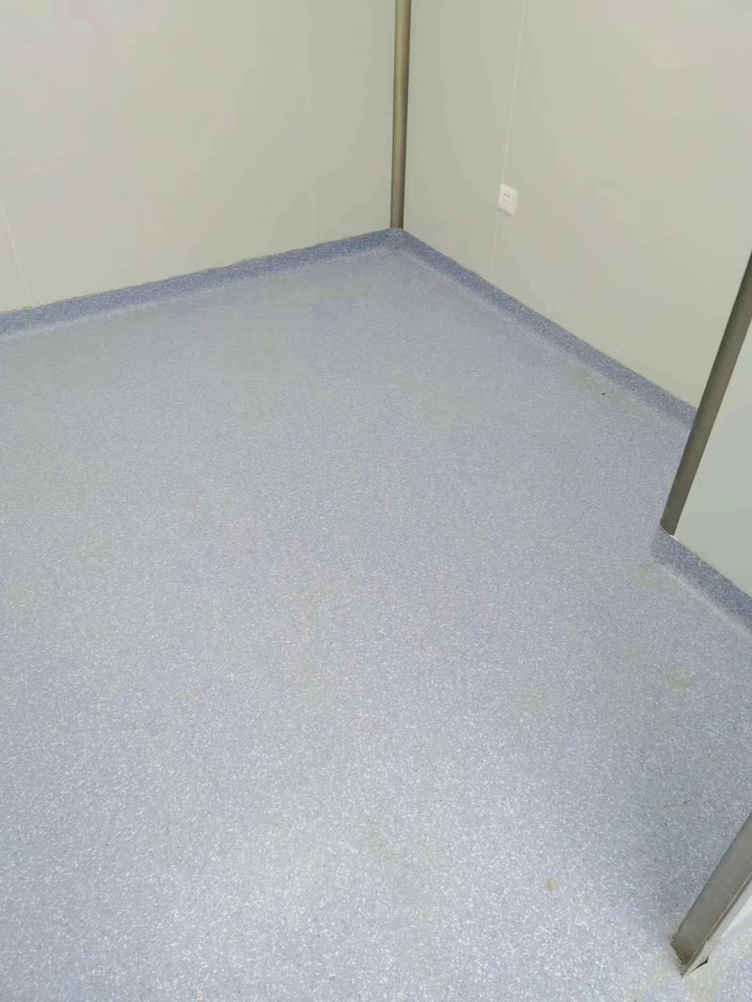 养老院防滑地胶理县整体地坪