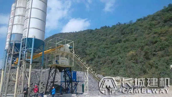 日产300方混凝土搅拌站生产规模