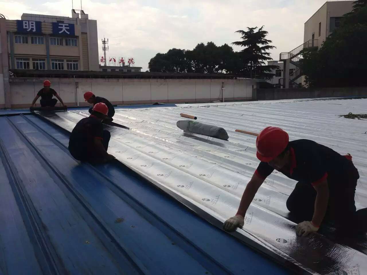 济阳工程防水公司 承接钢结构厂房屋顶防水补漏