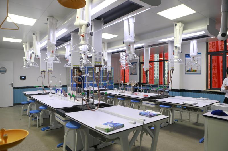 化学学科教室建设,智慧教室解决方案