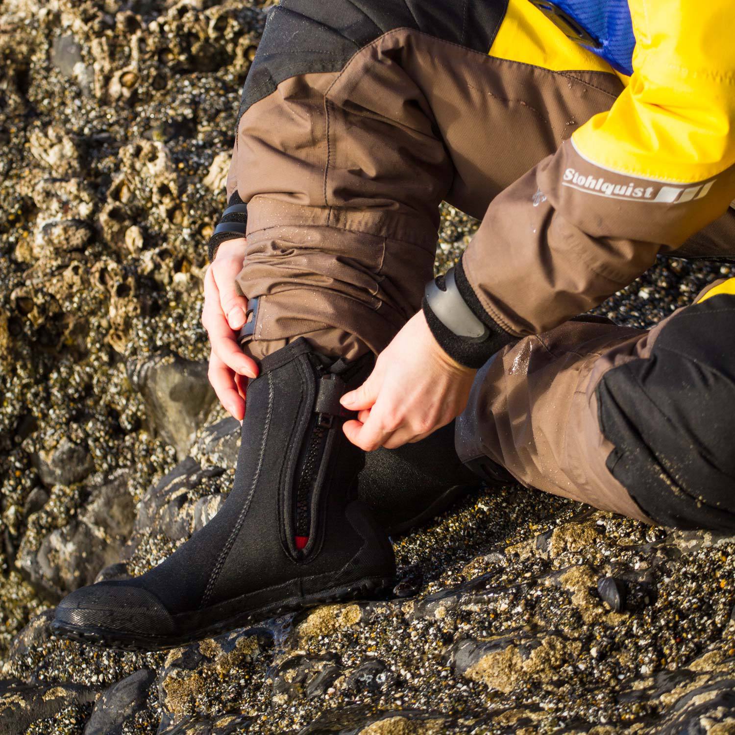 专业水域救援靴 救援作业靴 氯丁橡胶防水靴