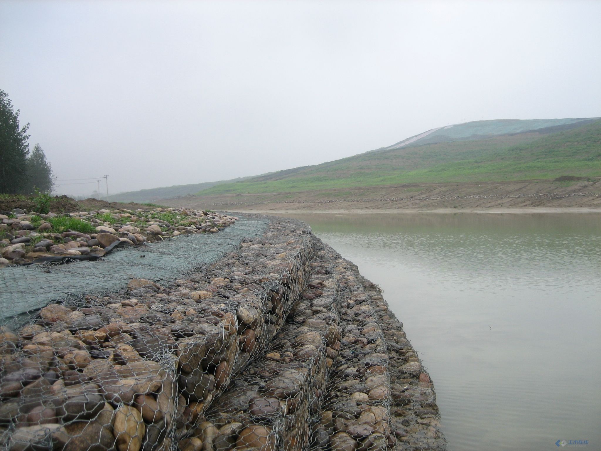 冬季河道固堤护脚护坡河道用网雷诺护垫