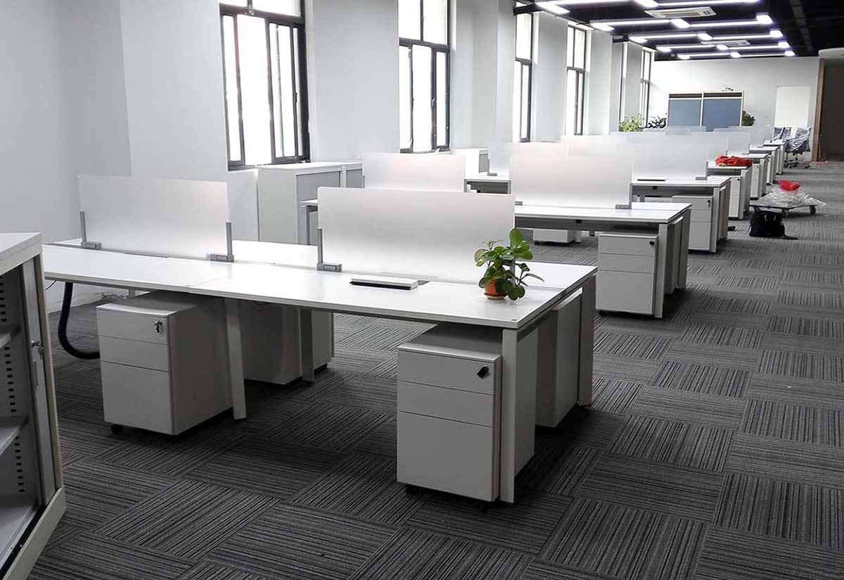 深圳办公室装修的家具该如何选择？