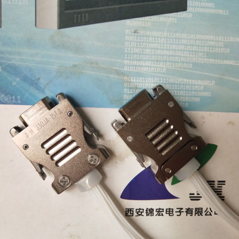 厂家促销J30JA-15TJ快速锁紧矩形连接器插头