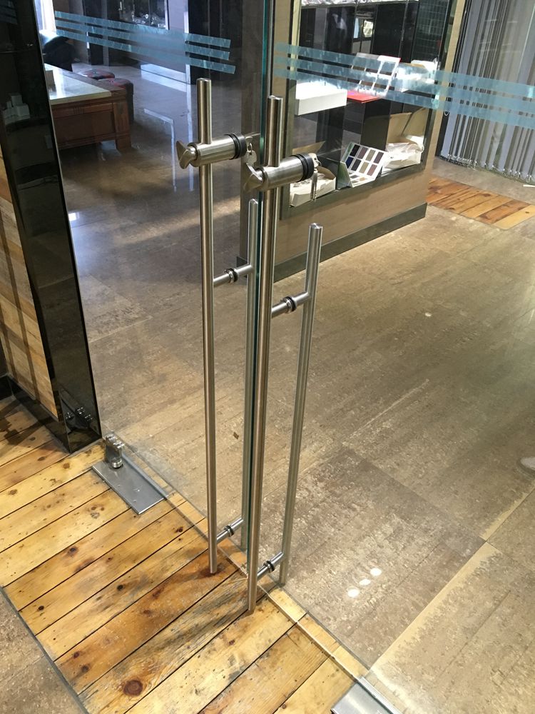 德国工艺不锈钢拉手锁07D商场商铺玻璃门带锁拉手