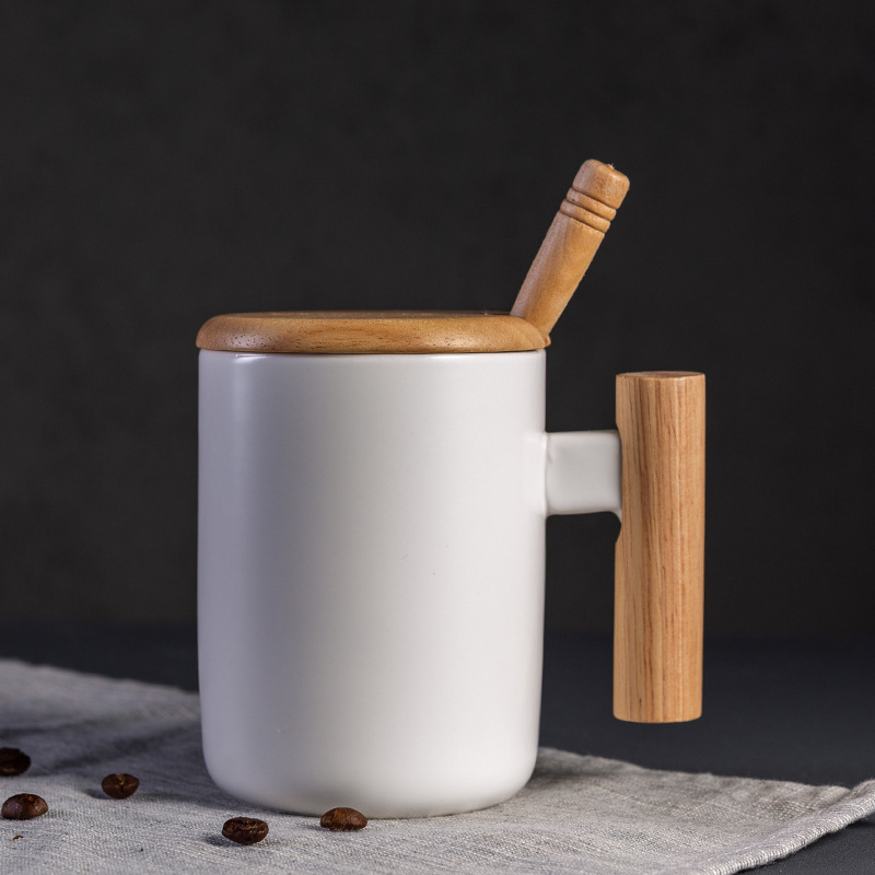 家用办公室陶瓷杯 创意木手柄马克杯带盖勺咖啡杯定制