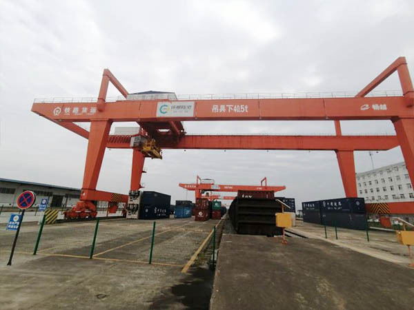 浙江绍兴集装箱龙门吊厂家现有型号35T和45T