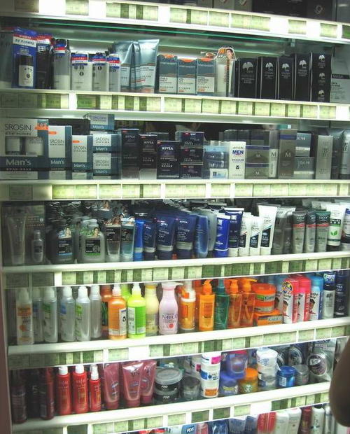 昆明美容院美容护肤保养化妆品产品货源批发供应，种类全，保效果