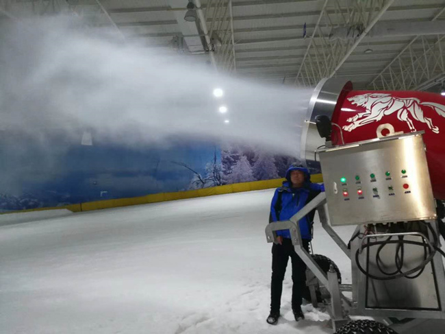 造雪机研新设备 河南诺泰克造雪机品牌