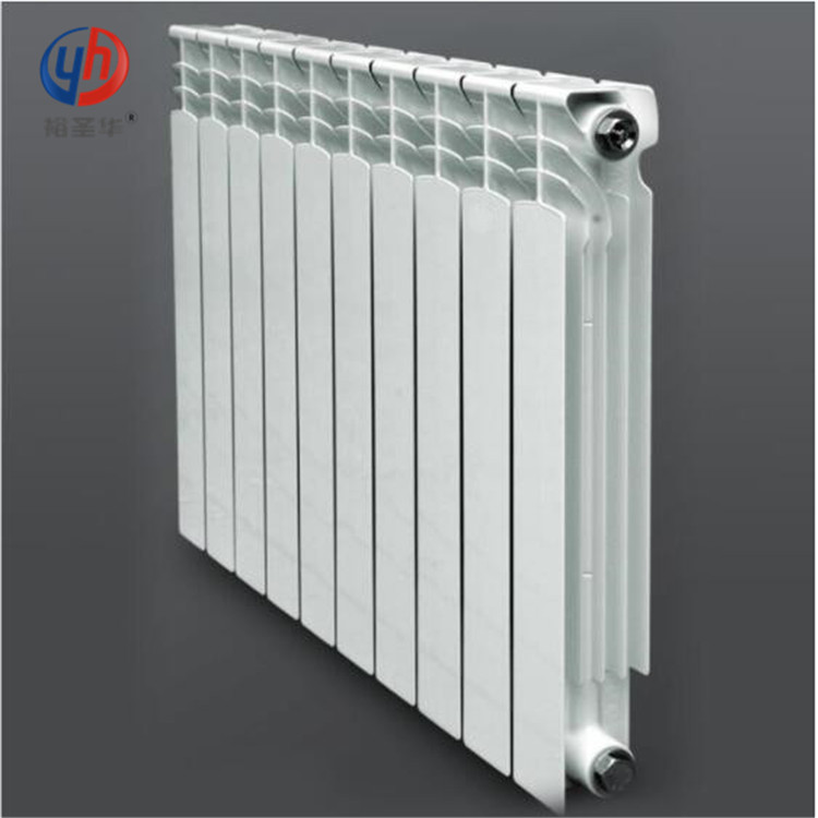 ur7002-1000高压铸铝散热器组装