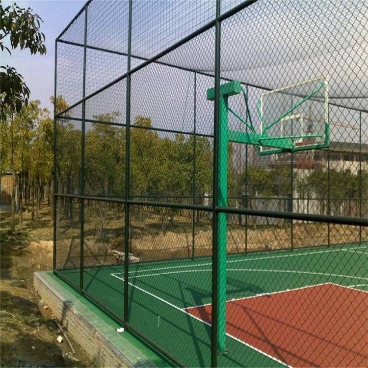 河北体育场围网 学校操场围网口字型 笼式足球场围网生产销售