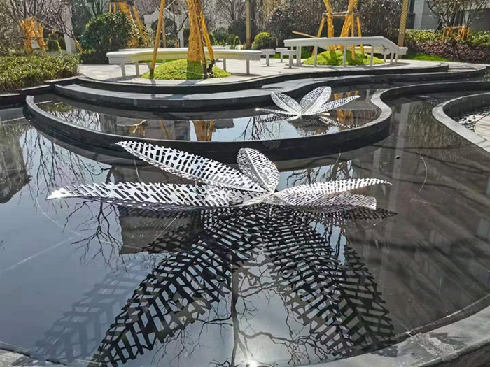 黑龙江定制不锈钢树叶雕塑 售楼展示区镂空叶子雕塑装饰品