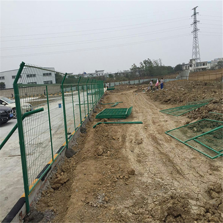 安阳A厂区围栏网A厂区铁丝围栏厂家A厂区防护围栏网价格