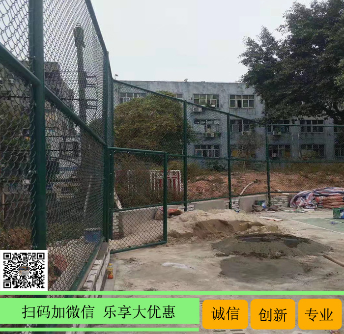 南宁体育馆分隔网 PVC包塑护栏网 贺州篮球场金属网工厂
