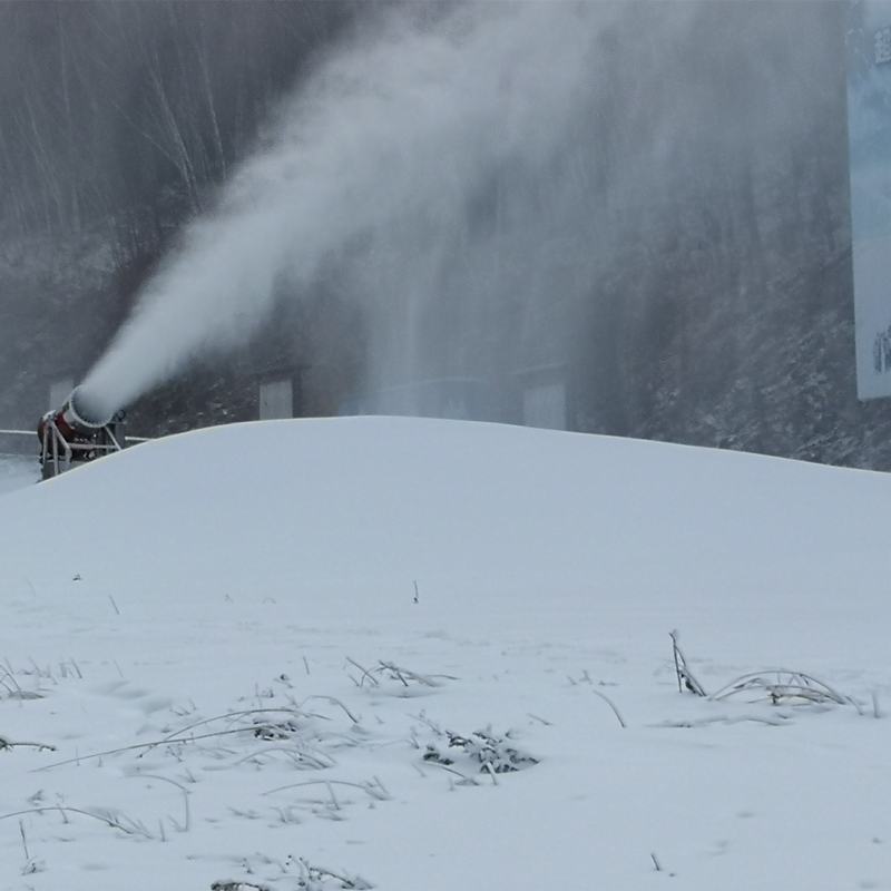 甘肃银山滑雪场 诺泰克造雪机性能