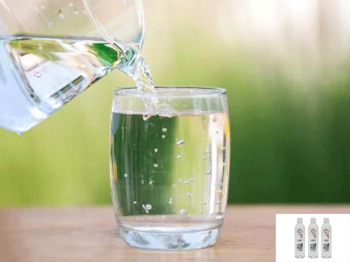 绿鼎天然山泉水警惕4个错误喝水的方法（二）