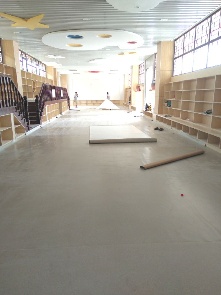 厂家供应室内塑胶地板 幼儿园室内PVC卷材胶地板