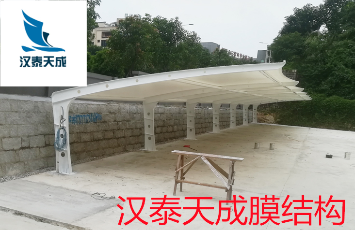 红安县公交站充电桩设计图 红安县充电桩膜结构遮阳棚