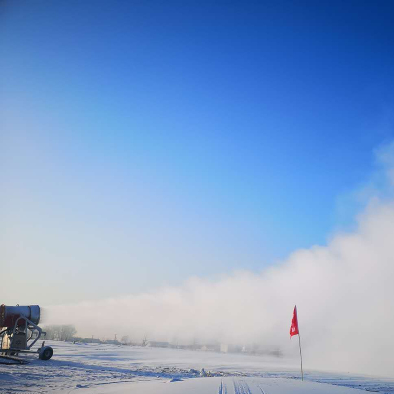 永济雪场造雪机器制冷系统 诺泰克设备造雪现场