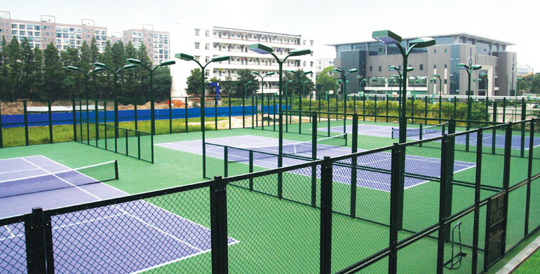 鑫旺丰 运动场防护栏 羽毛球场围栏网 网球场围网可加工