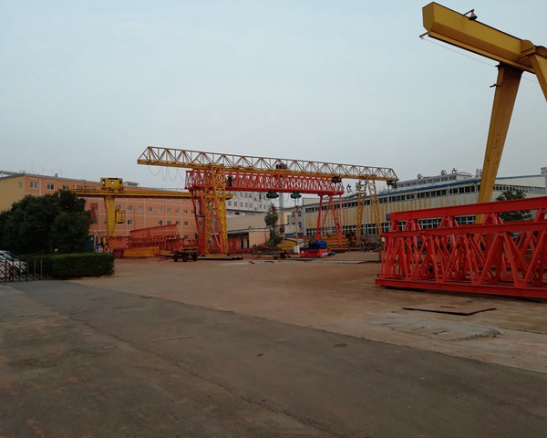 安徽淮南门式起重机销售厂家18米12吨半龙门吊