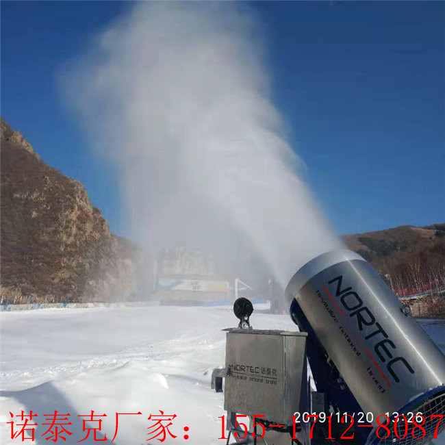 户外移动式造雪机远程即可操控 人工造雪机在雪场造雪厚度