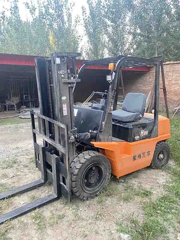 内蒙古个人5吨二手叉车出售 工厂搬运堆高升降叉车
