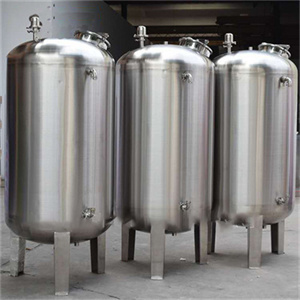 宜宾市鸿谦水处理无菌水箱不锈钢无菌水箱品质为本厂家直供