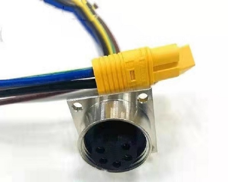 7/8-4孔直头现场自接电缆连接器 7/8电源连接器