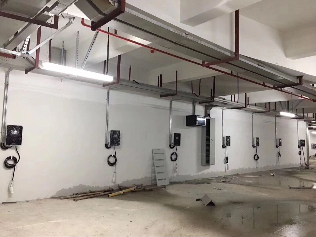 新疆新能源汽车充电桩厂家 新疆电动汽车充电站安装