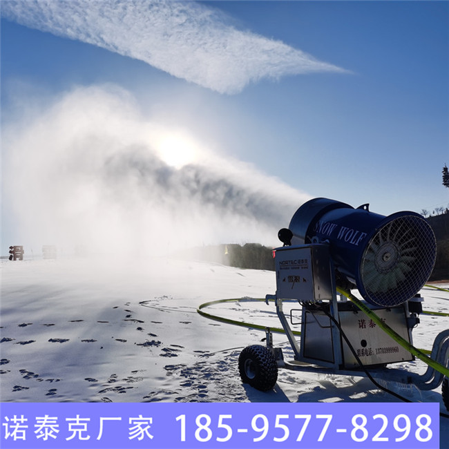 唐山玉龙湾造雪机 寒冷环境正常工作 移动方便的造雪机设备