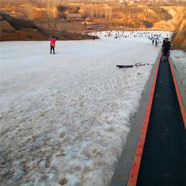 滑雪场上下魔毯电梯 输送人员装备 滑雪场魔毯价格