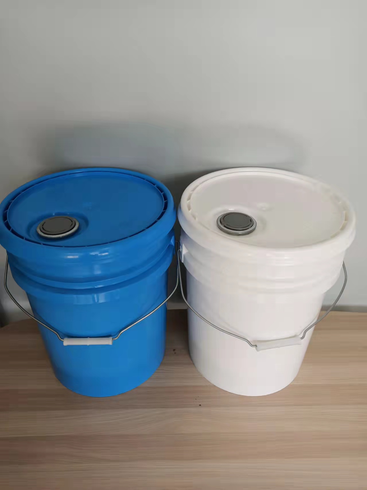 常州阳明塑料定制生产销售进口化工原料塑料广口包装桶美式桶