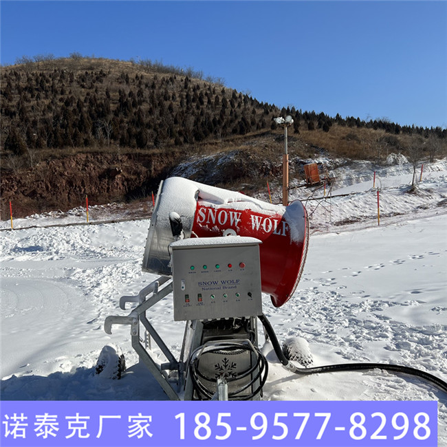 新型自动化造雪机设备 哈尔滨滑雪场造雪设备 造雪机厂家