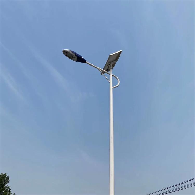 西安6米太阳能路灯农村道路单臂太阳能路灯
