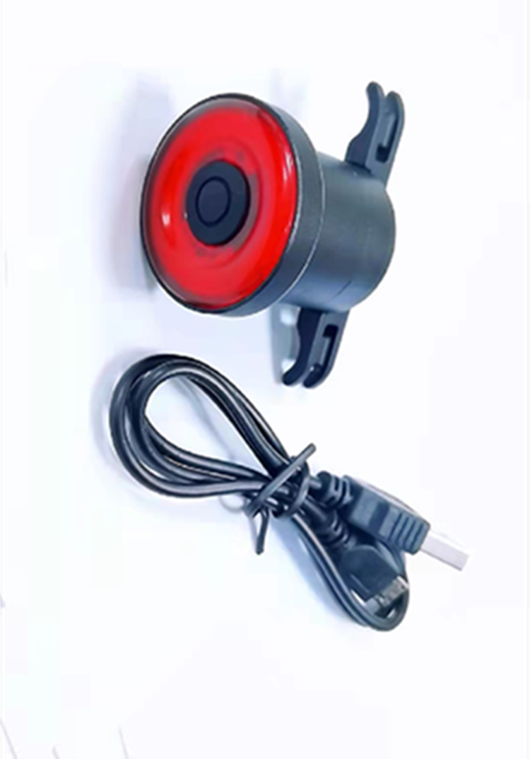 正东自行车迷你尾灯USB铝合金智能刹车感应尾灯