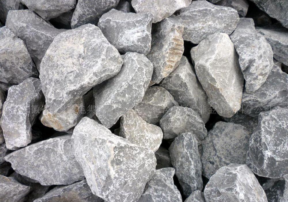 供应石英砂和石灰石和广西石灰粉产地报道
