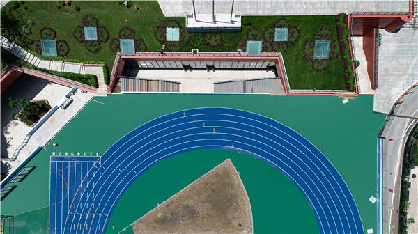 幼儿园塑胶跑道施工标准如何