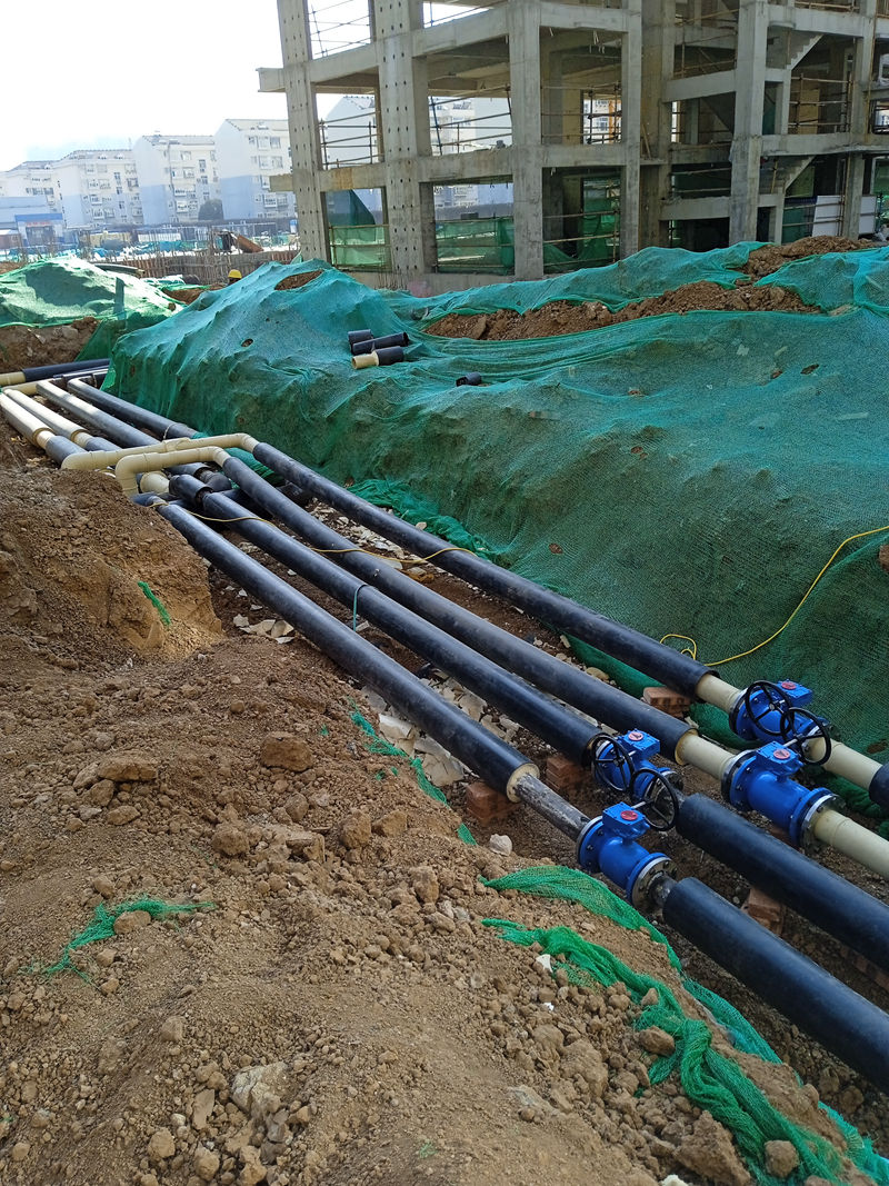 淄博志成管道焊接PERT二型热力温泉供暖管道。