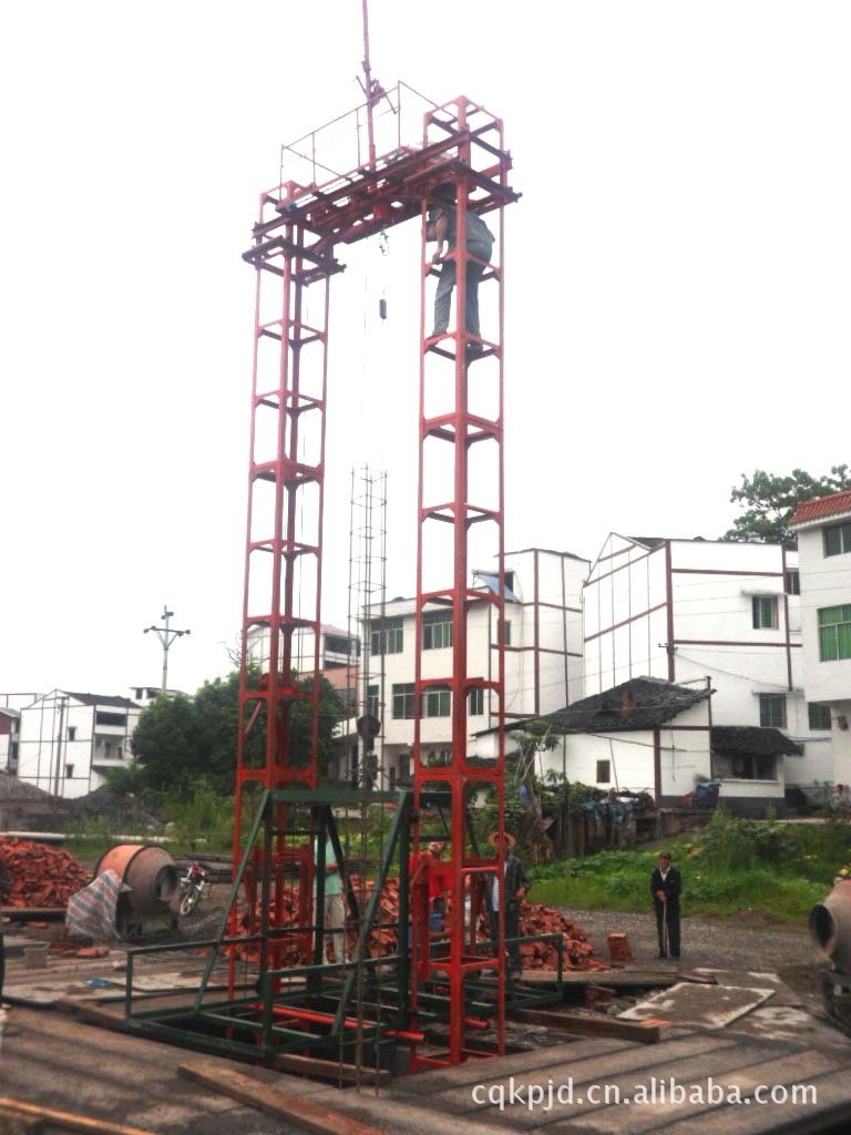 浙江温州龙门架生产厂家-工地上料用升降机