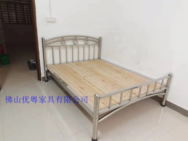 广东省床钢板铁架床上下铺铁架床批发工地上下铁板床