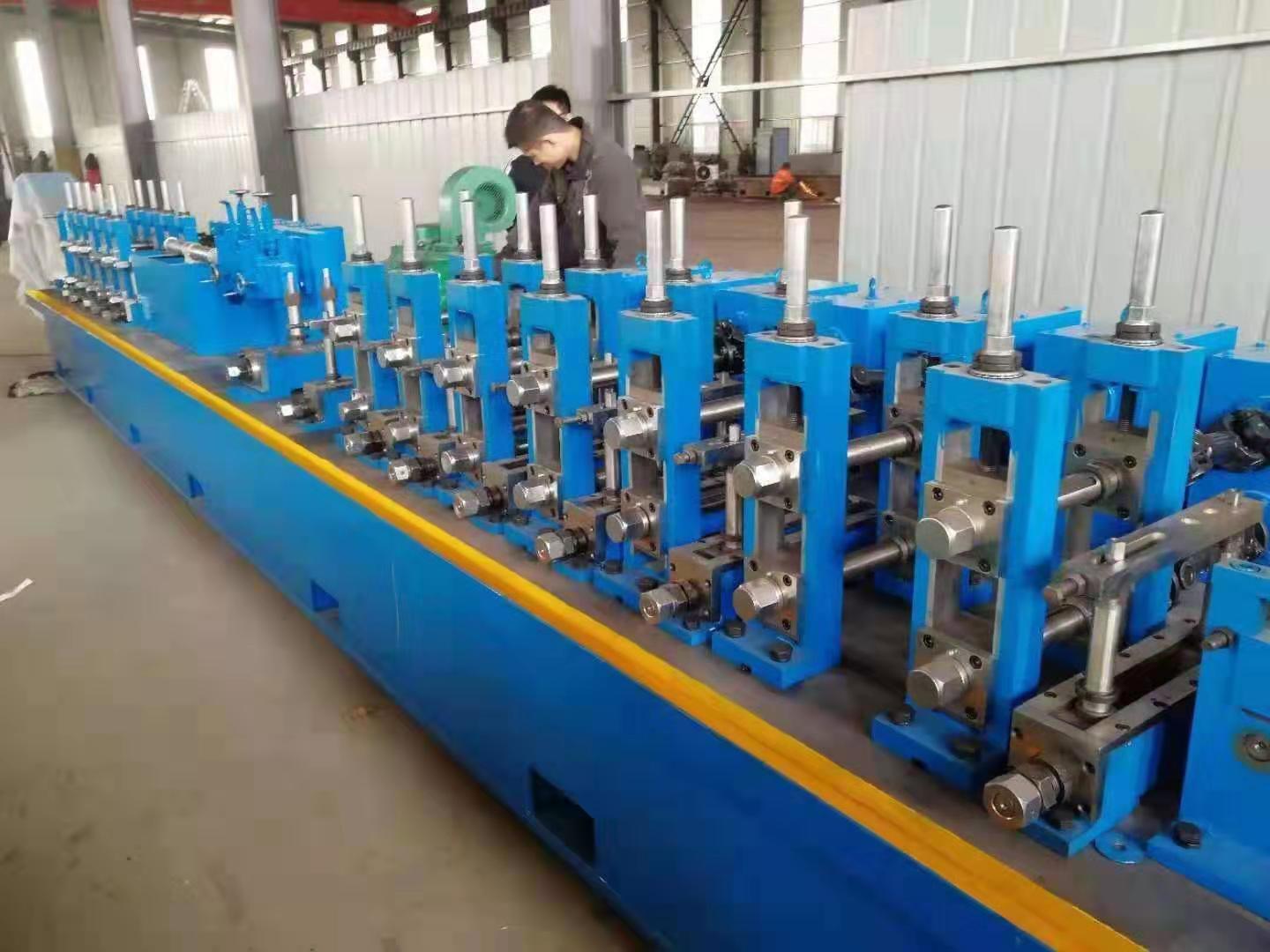 泊衡方管成型机械焊管生产线