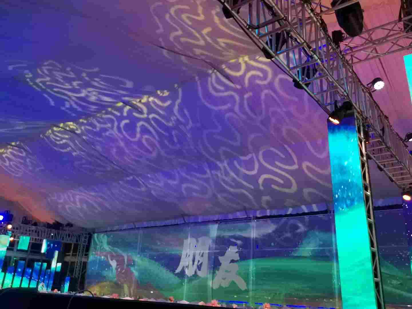 深圳全息3D舞台纱幕 婚礼餐厅双面成像投影纱幕 空中悬浮成像