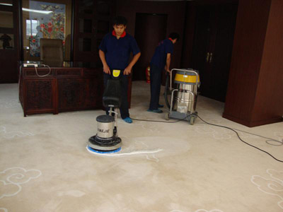广州天河正规洗地毯服务，办公室地毯清洁，羊毛地毯护理