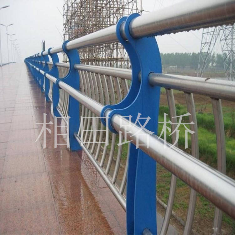 碳钢桥梁防护栏 道路交通防撞 q345河道镀锌护栏 来图定制