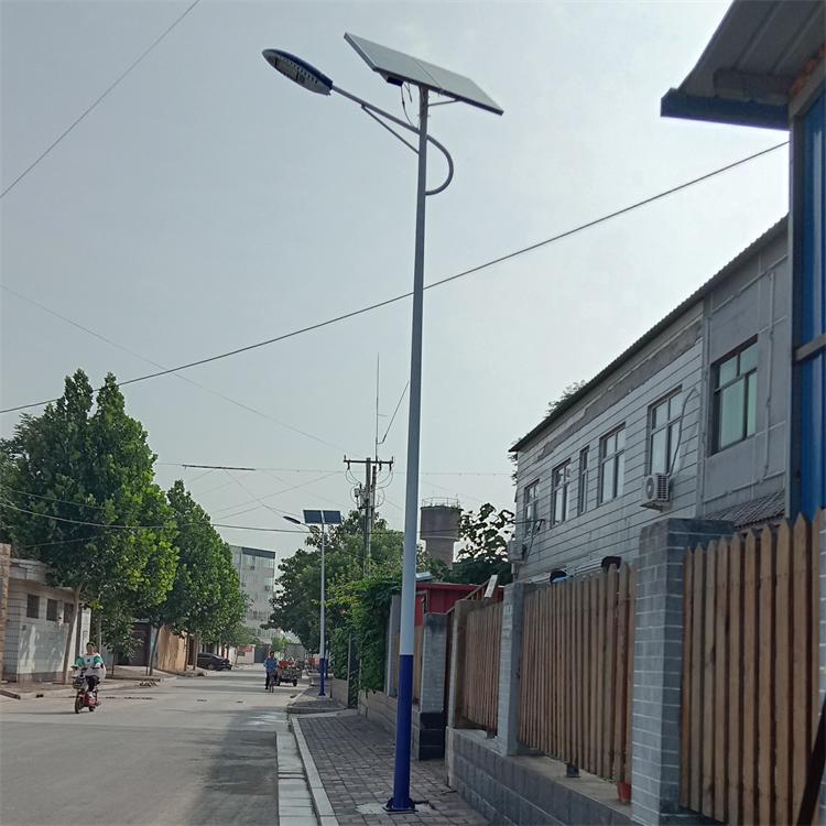 忻州6米农村路灯30瓦50瓦道路太阳能路灯